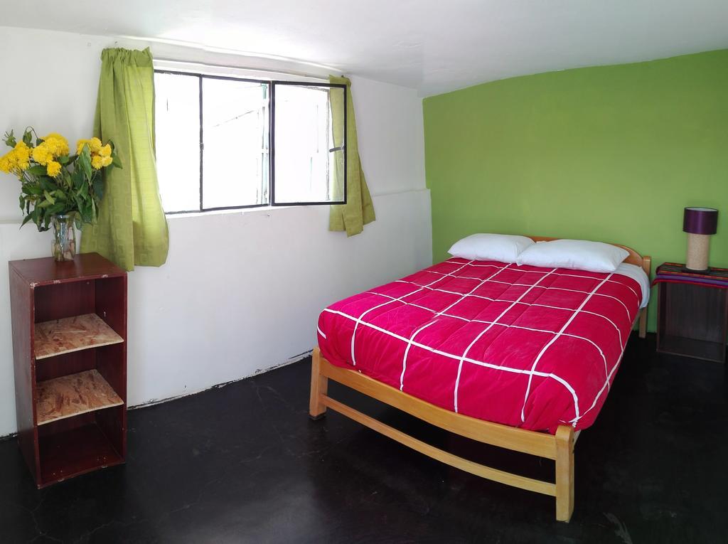 The Grasshopper Hostel Cusco Room photo