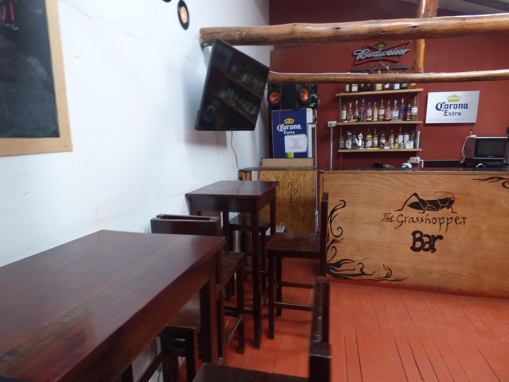 The Grasshopper Hostel Cusco Exterior photo