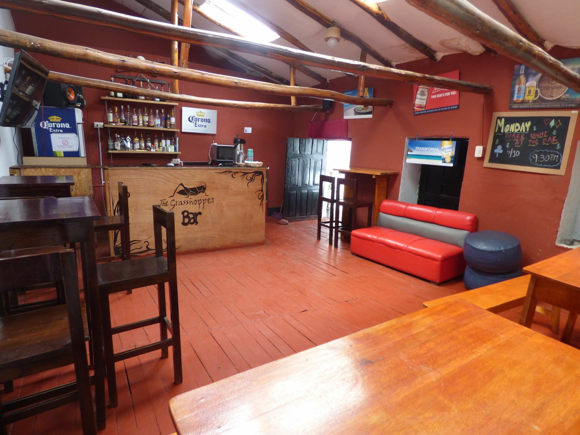 The Grasshopper Hostel Cusco Exterior photo